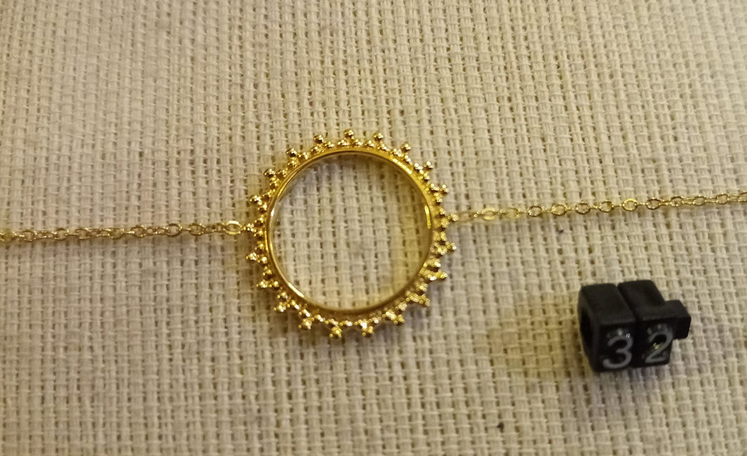 Bracelet chaîne réglable acier inoxydable doré  ou argenté soleil