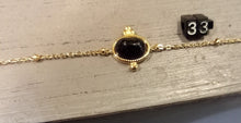 Lade das Bild in den Galerie-Viewer, Bracelet chaîne réglable acier inoxydable doré avec pierre naturelle
