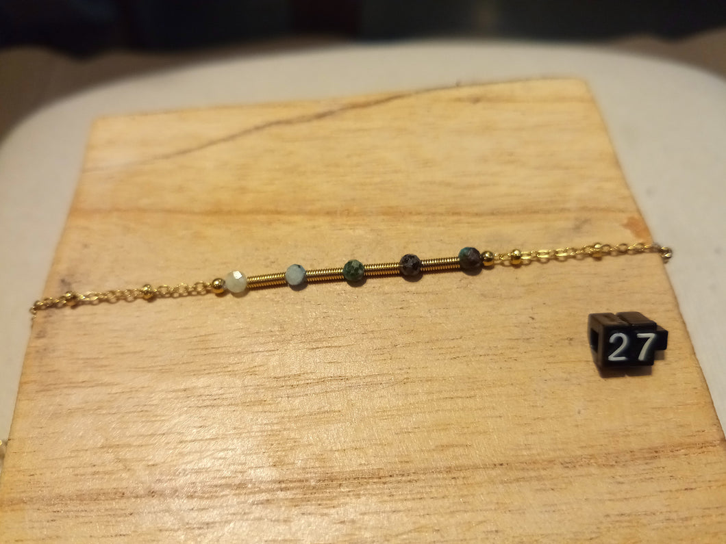 Bracelet chaîne doré en acier inoxydable réglable et pierres agates et turquoise africaine
