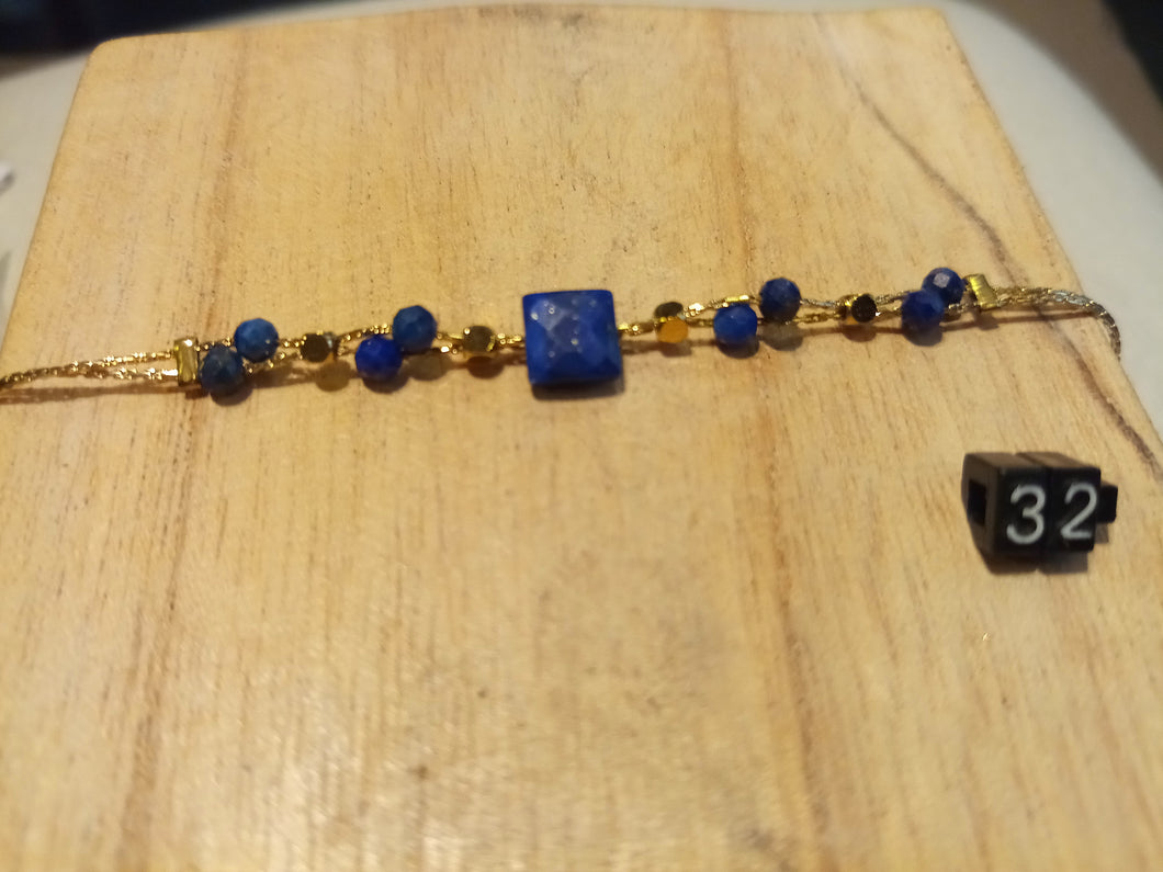 Bracelet réglable chaîne en acier inoxydable doré et pierres bleues en lapis lazuli