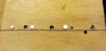 Lade das Bild in den Galerie-Viewer, Bracelet chaîne réglable acier inoxydable doré ou argenté avec étoiles, soleils, pastilles ou gouttes lisses
