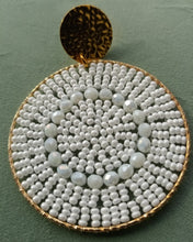 Carregar imagem no visualizador da galeria, Boucles d&#39;oreilles en plaqué or et perles de miyuki
