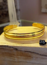 Charger l&#39;image dans la galerie, Bracelet jonc réglable en acier inoxydable doré
